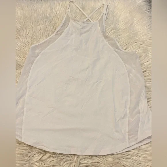 Lululemon Run Off Route Tank -EUC - Picture 5 of 11